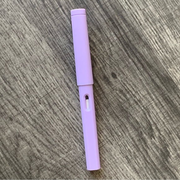 🍒🍒 (Bundle Only) Purple Pastel Infinity Pencil - Picture 3 of 8